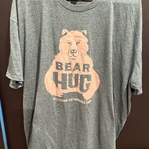 Cleveland Metroparks Zoo Bear Hug Shirt 3XL — Short Sleeve Tee